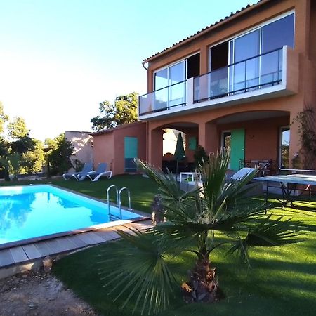 לה-לונד-לה-מורה Superbe Bas De Villa 80 M2 Piscine Privee Reservee Aux Vacanciers Avec Vue Magnifique 6 Couchages מראה חיצוני תמונה